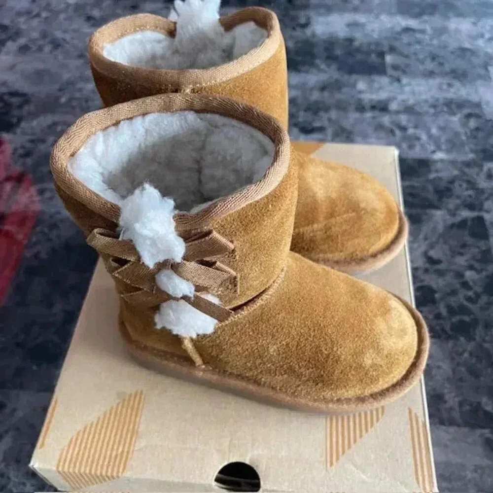 Kookaburra by UGG Victoria Toddler Girl's Short Winter Boots - Chestnut - Size 8